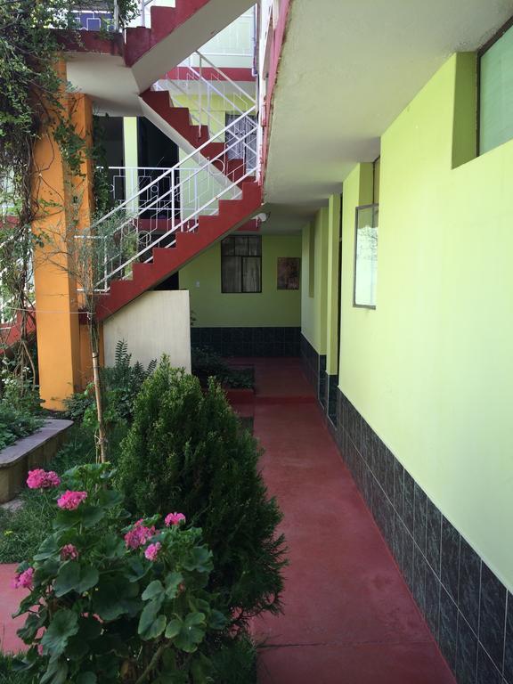 El Manzano Guest House プーノ エクステリア 写真