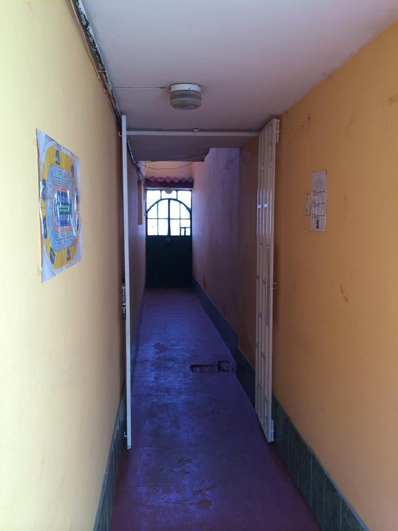El Manzano Guest House プーノ エクステリア 写真
