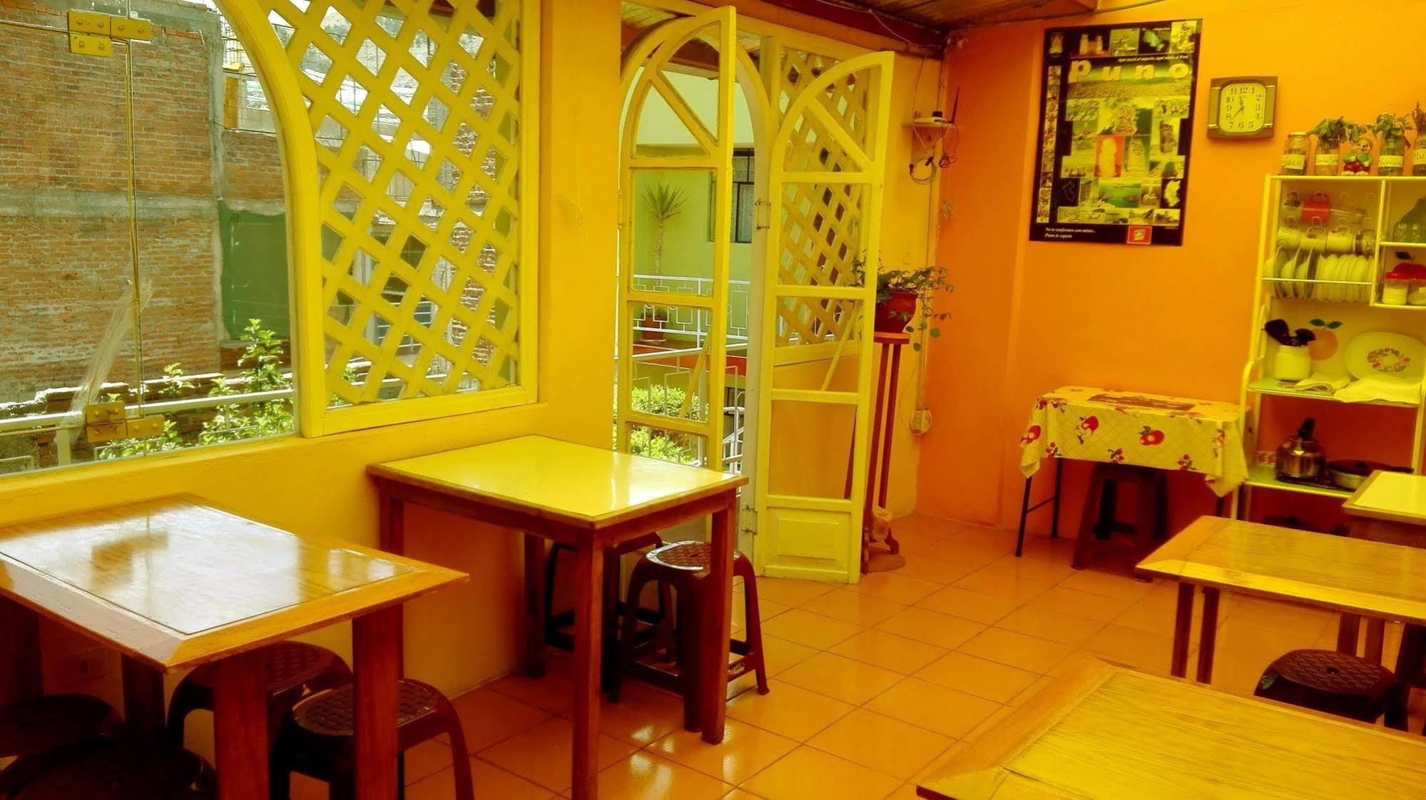 El Manzano Guest House プーノ エクステリア 写真