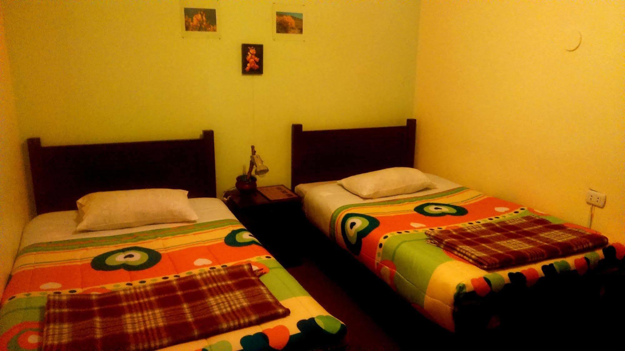 El Manzano Guest House プーノ エクステリア 写真